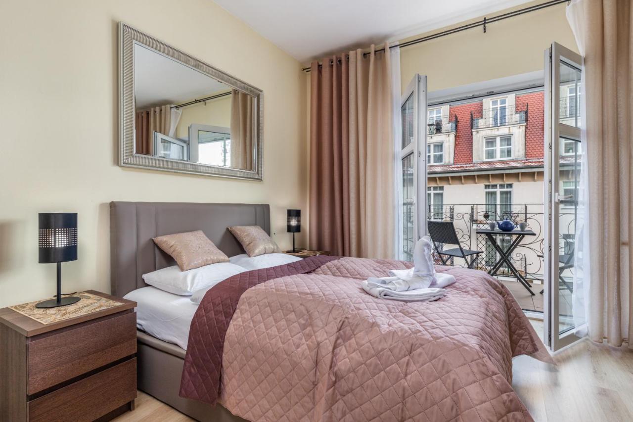 Apartamenty Trzy Korony By Noclegi Renters Świnoujście  Eksteriør billede