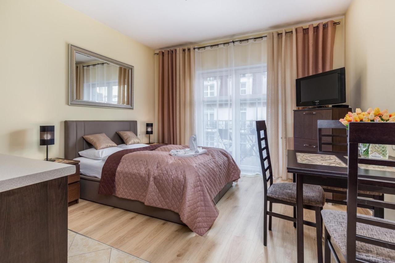 Apartamenty Trzy Korony By Noclegi Renters Świnoujście  Eksteriør billede