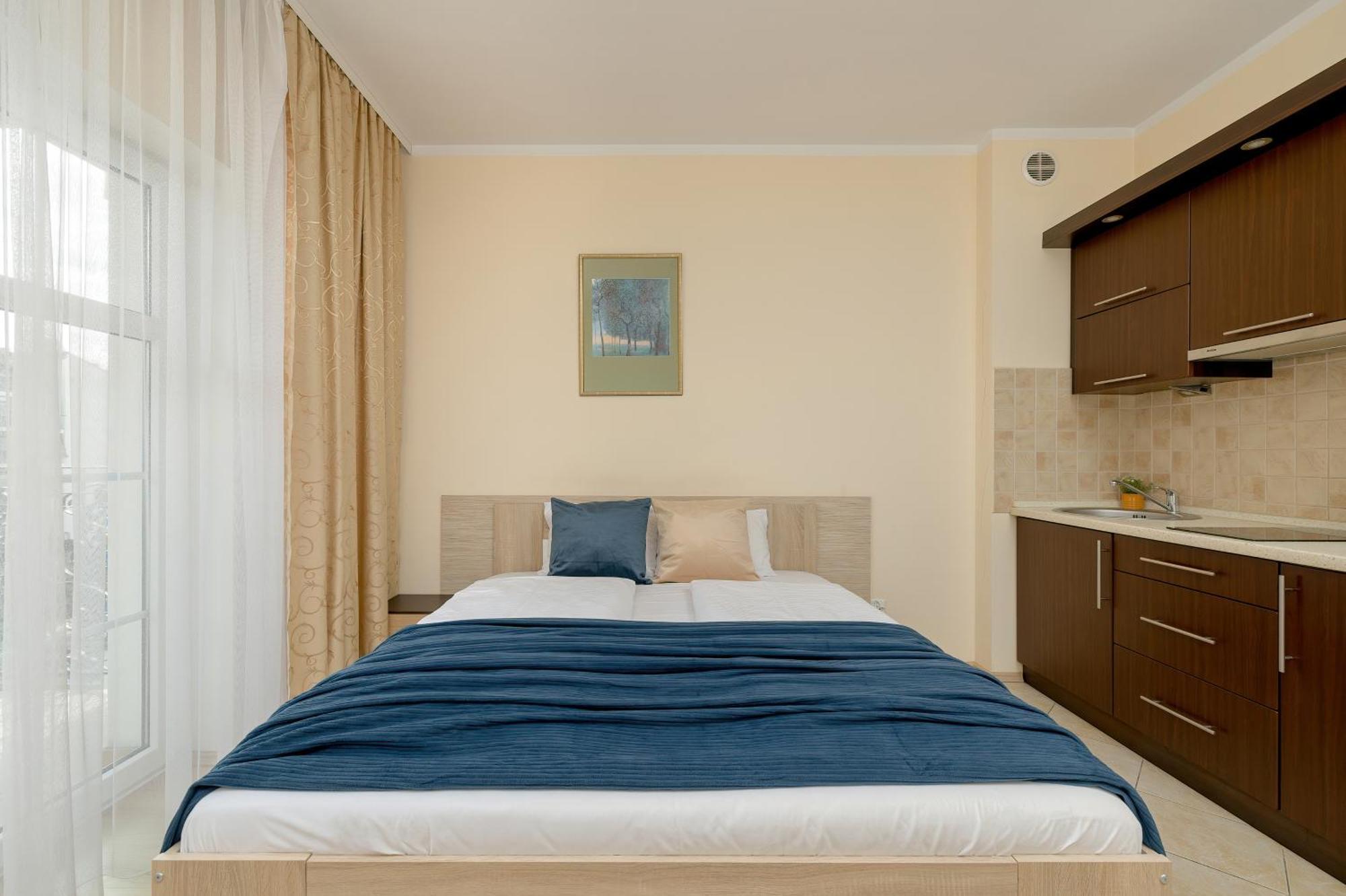 Apartamenty Trzy Korony By Noclegi Renters Świnoujście  Eksteriør billede
