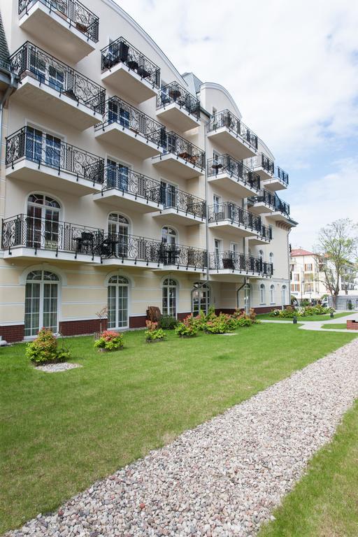 Apartamenty Trzy Korony By Noclegi Renters Świnoujście  Eksteriør billede