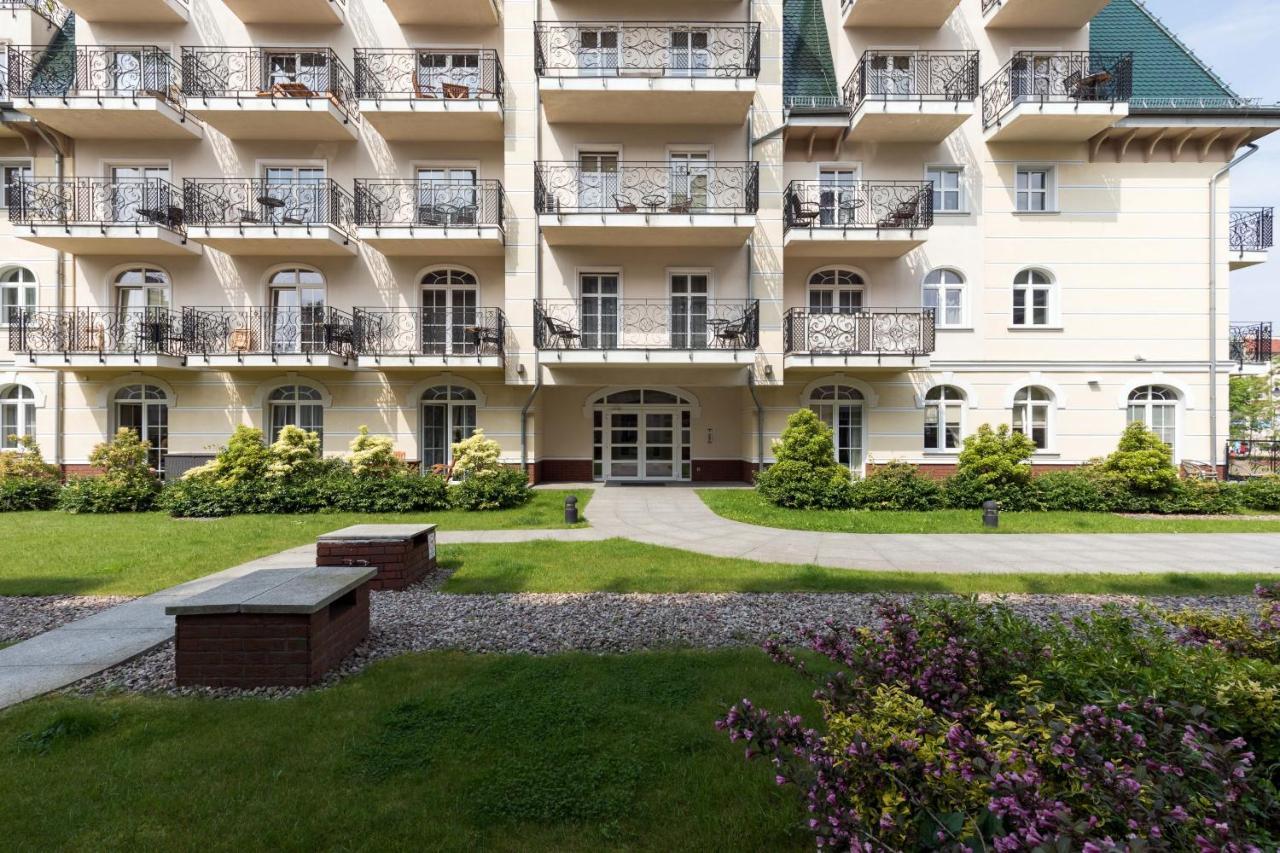 Apartamenty Trzy Korony By Noclegi Renters Świnoujście  Eksteriør billede